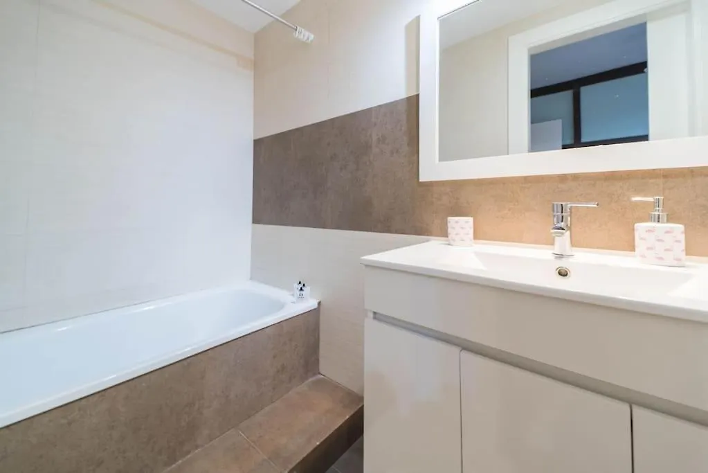 Apartment Expoholidays - Javier Sanz Almeria